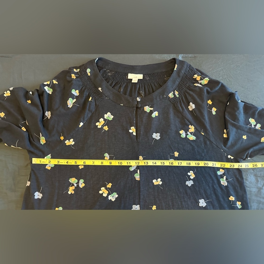 J. Jill - Floral Navy Women's Long-Sleeved Top - Size 2X - Picture 6 of 7